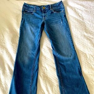 American Eagle jeans size 8 “favorite boyfriend”